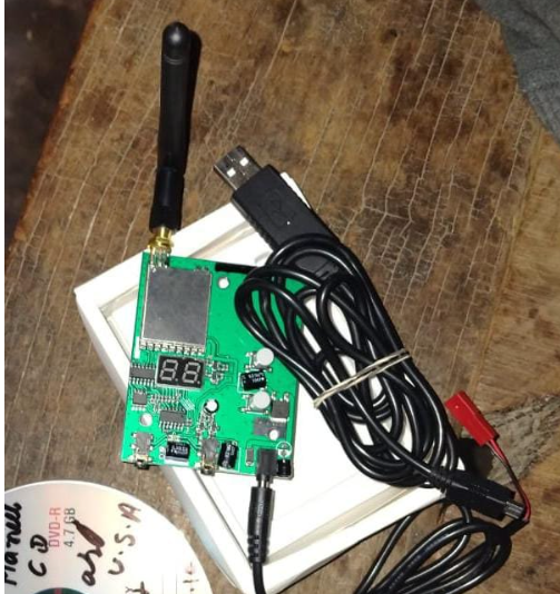 GSM DATA RECEIVER + LARGE DISTANCE ANTENNA ATM SKIMMER